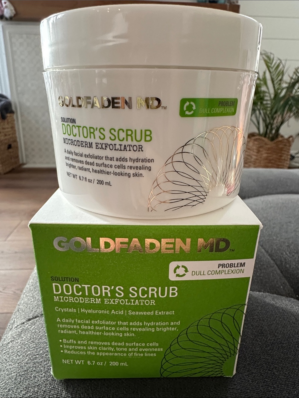 BNIB Goldfaden MD Doctor's Scrub Microderm Exfoliator 200ml